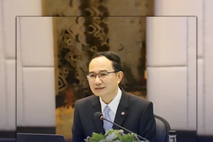 สั่งสอบครูคัดลอกผลงาน